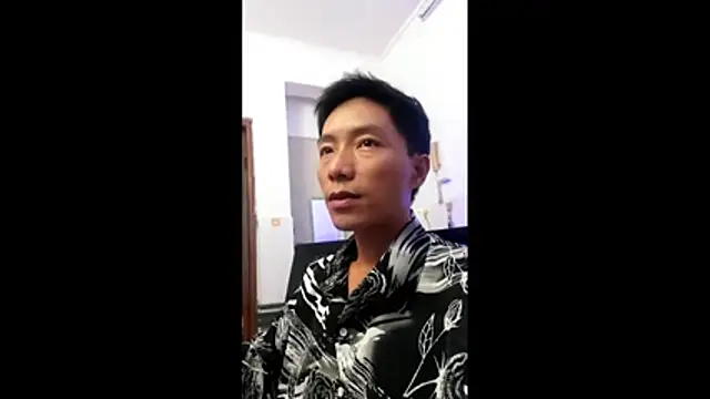 xhqds online show from April 23, 9:36 am