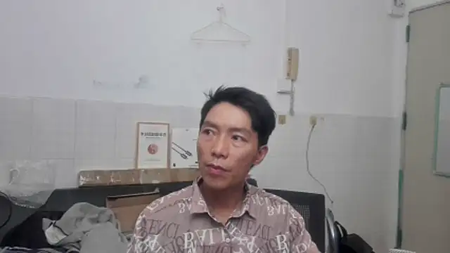 xhqds online show from May 9, 4:52 pm