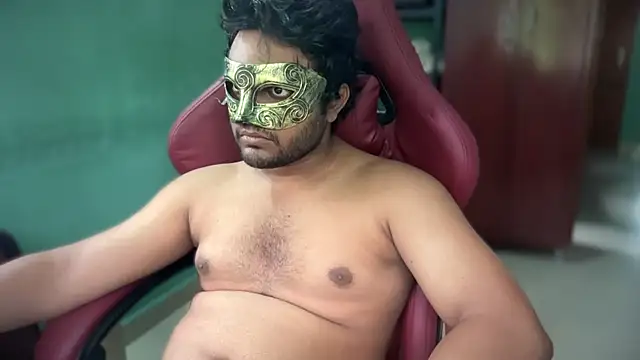 Snapshot of telugu_boy_ chatting on December 25, 9:13 am telugu boy online show from December 25, 9:13 am