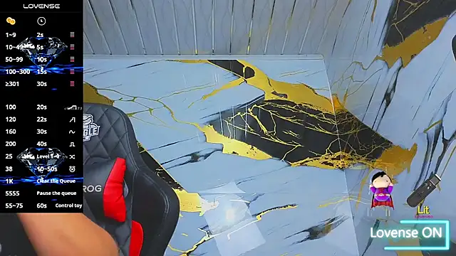 Snapshot of Kevin22_222 chatting on October 14, 6:42 am Kevin22 222 online show from October 14, 6:42 am