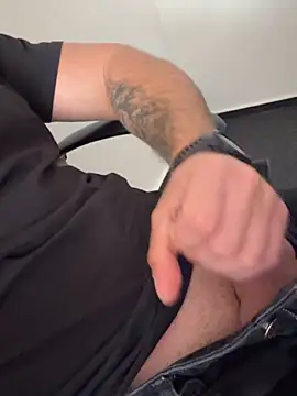 wlads3009 online show from March 23, 1:06 pm