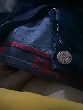 devil cumshort online show from January 18, 6:10 pm