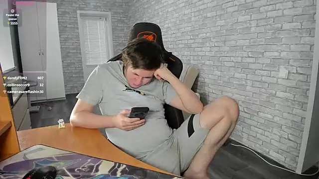 Snapshot of iliaskrislove chatting on January 27, 11:43 am iliaskrislove online show from January 27, 11:43 am
