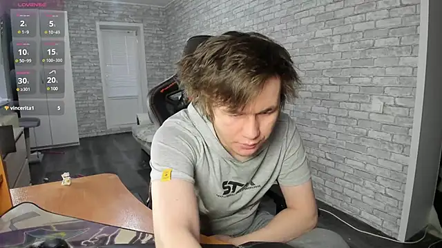 Snapshot of iliaskrislove chatting on February 20, 1:40 pm iliaskrislove online show from February 20, 1:40 pm