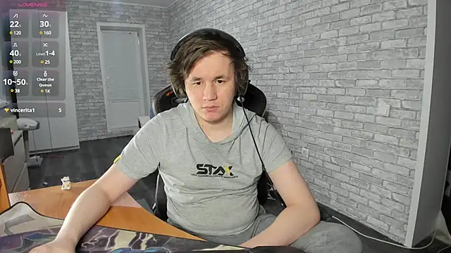 Snapshot of iliaskrislove chatting on February 20, 11:43 pm iliaskrislove online show from February 20, 11:43 pm