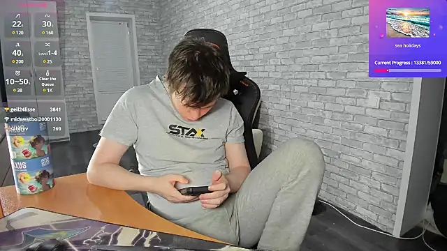 Snapshot of iliaskrislove chatting on January 7, 6:35 pm iliaskrislove online show from January 7, 6:35 pm