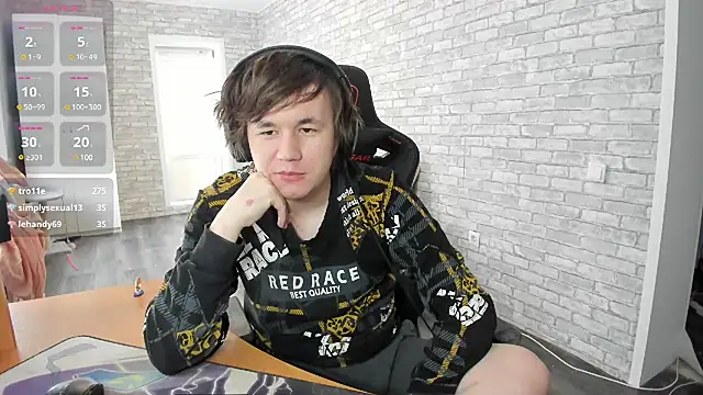 Snapshot of iliaskrislove chatting on March 17, 8:51 am iliaskrislove online show from March 17, 8:51 am