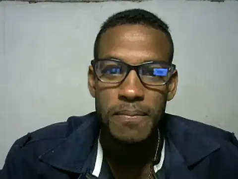 Snapshot of michel_sc chatting on February 25, 10:04 am michel sc online show from February 25, 10:04 am