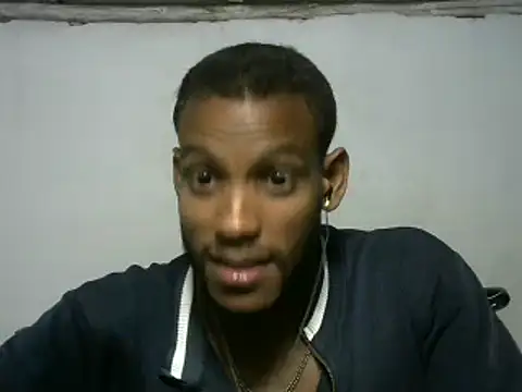 Snapshot of michel_sc chatting on September 10, 6:01 am michel sc online show from September 10, 6:01 am