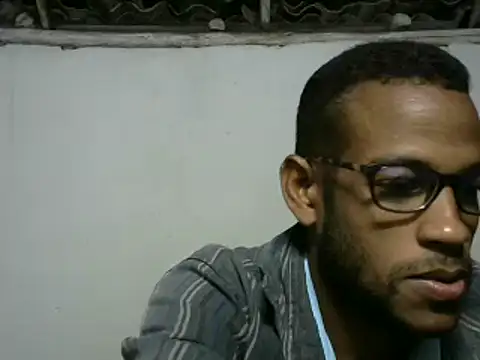 Snapshot of michel_sc chatting on March 3, 10:23 am michel sc online show from March 3, 10:23 am