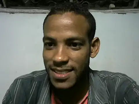 Snapshot of michel_sc chatting on December 17, 10:23 am michel sc online show from December 17, 10:23 am