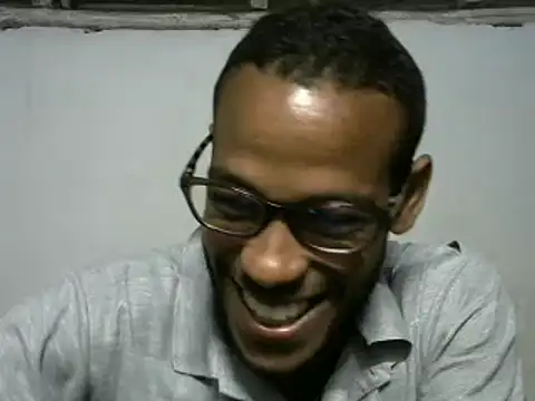 Snapshot of michel_sc chatting on February 2, 9:51 am michel sc online show from February 2, 9:51 am
