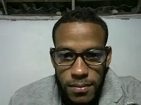 Snapshot of michel_sc chatting on January 10, 10:06 am michel sc online show from January 10, 10:06 am
