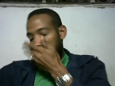 Snapshot of michel_sc chatting on December 12, 10:34 am michel sc online show from December 12, 10:34 am