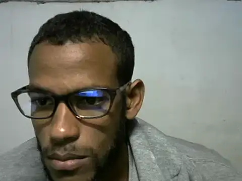 Snapshot of michel_sc chatting on January 11, 10:40 am michel sc online show from January 11, 10:40 am