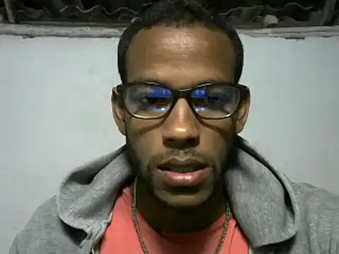 Snapshot of michel_sc chatting on December 23, 3:50 am michel sc online show from December 23, 3:50 am