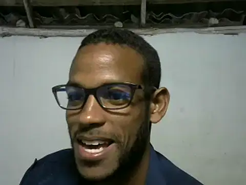Snapshot of michel_sc chatting on February 4, 9:17 am michel sc online show from February 4, 9:17 am