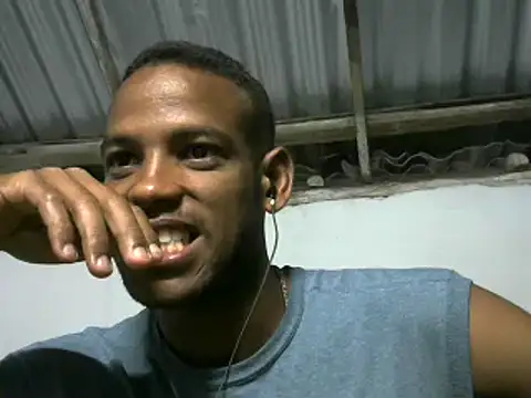 Snapshot of michel_sc chatting on October 1, 5:33 am michel sc online show from October 1, 5:33 am