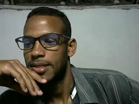 Snapshot of michel_sc chatting on March 5, 6:01 am michel sc online show from March 5, 6:01 am