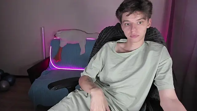 Liam sexy1 online show from October 14, 2:24 pm