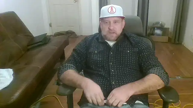 poundyouout69 online show from February 2, 5:54 pm