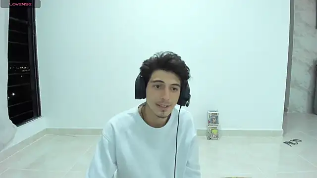 Sebastian adams2001 online show from September 27, 1:47 am