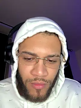 Snapshot of Joker19196 chatting on October 19, 2:16 am Joker19196 online show from October 19, 2:16 am