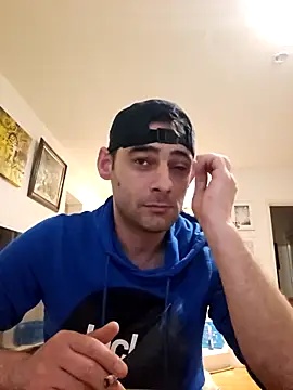 mihaimichael online show from April 21, 1:42 am