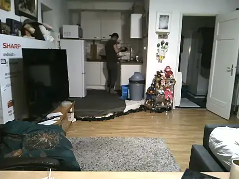 mihaimichael online show from December 14, 11:56 pm