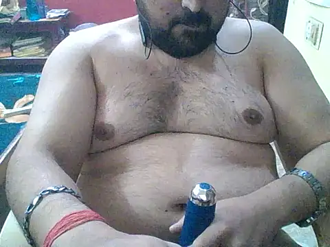 ARYANAVAILABLE online show from November 9, 8:57 pm