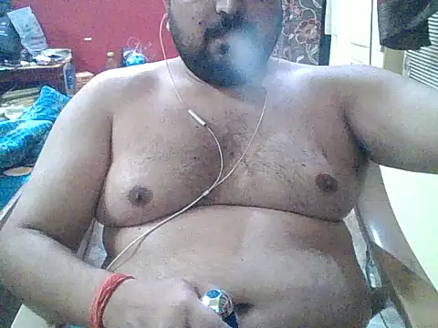 Snapshot of ARYANAVAILABLE chatting on September 16, 9:26 pm ARYANAVAILABLE online show from September 16, 9:26 pm