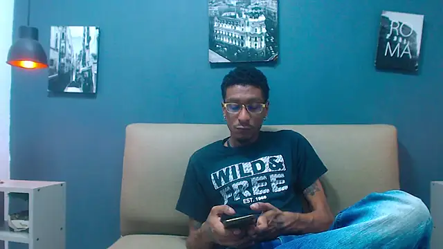 Snapshot of Jose_Smoke chatting on December 8, 4:14 am Jose Smoke online show from December 8, 4:14 am