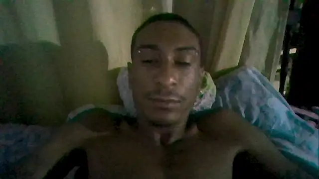 Snapshot of Jose_Smoke chatting on February 1, 7:15 am Jose Smoke online show from February 1, 7:15 am
