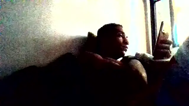 Snapshot of Jose_Smoke chatting on October 20, 5:39 pm Jose Smoke online show from October 20, 5:39 pm