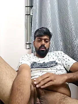 Hornie small Dick01 online show from September 21, 7:47 pm