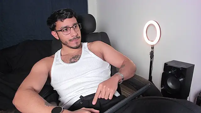 JayMarcos  online show from January 19, 2:14 am