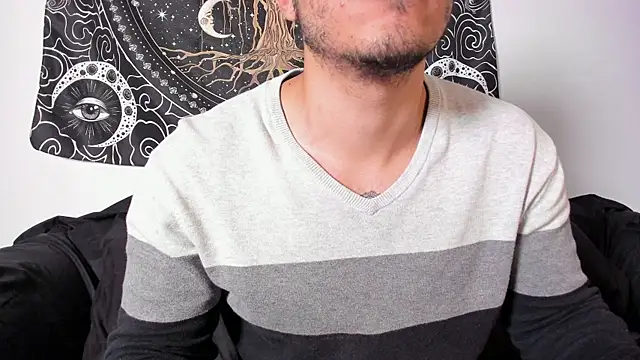 JayMarcos  online show from October 26, 4:58 am