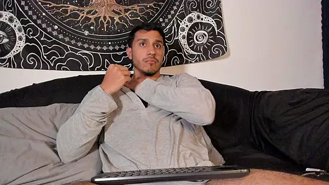 JayMarcos  online show from November 14, 10:44 pm