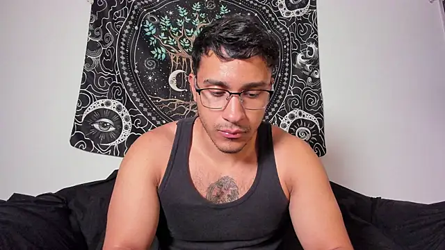 Snapshot of JayMarcos_ chatting on October 16, 5:48 am JayMarcos online show from October 16, 5:48 am