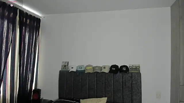 Iamdylan777 online show from May 4, 3:58 pm