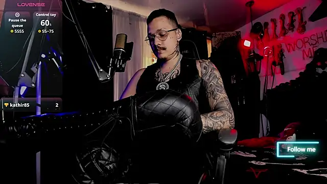 allanhurtss online show from October 21, 7:39 pm