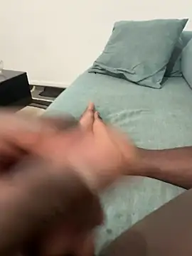 blackbite0 online show from April 15, 7:58 pm