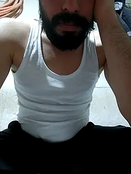 Snapshot of Kaan1607 chatting on March 8, 3:33 pm Kaan1607 online show from March 8, 3:33 pm