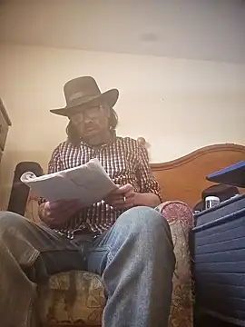 Snapshot of Geaux_Again chatting on January 11, 5:40 pm Geaux Again online show from January 11, 5:40 pm