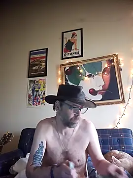 Snapshot of Geaux_Again chatting on February 24, 7:19 pm Geaux Again online show from February 24, 7:19 pm