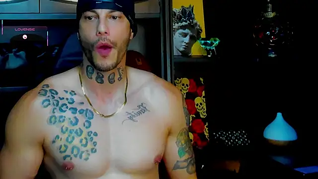 Snapshot of RickG_Oficial chatting on September 29, 11:33 pm RickG Oficial online show from September 29, 11:33 pm