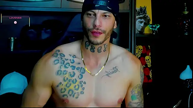 Snapshot of RickG_Oficial chatting on September 26, 12:08 am RickG Oficial online show from September 26, 12:08 am