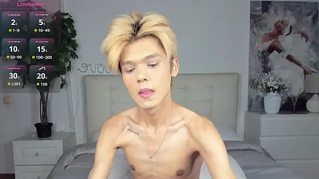 Snapshot of Felix_Rey chatting on September 13, 7:48 pm Felix Rey online show from September 13, 7:48 pm