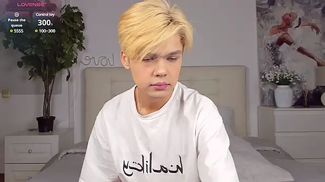 Snapshot of Felix_Rey chatting on February 25, 4:10 pm Felix Rey online show from February 25, 4:10 pm