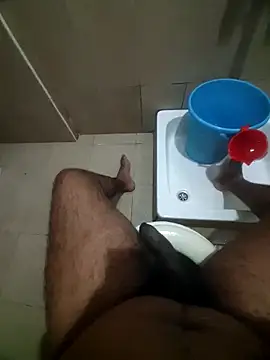 Snapshot of sexymallusexymale chatting on December 4, 5:55 pm sexymallusexymale online show from December 4, 5:55 pm